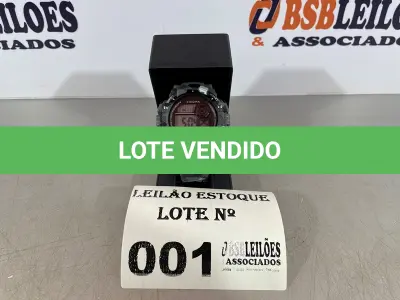 LOTE 001 - 01 RELÓGIO MILITAR CAMUFLADO CINZA (NO ESTADO, NÃO SABEMOS SE FUNCIONA. LEILÃO NÃO TEM GARANTIA E NEM DEVOLUÇÃO)