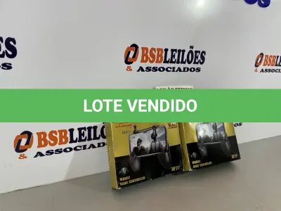 LOTE 034 - 02 SUPORTES DE CELULAR PARA JOGOS ONLINE (NO ESTADO, NÃO SABEMOS SE FUNCIONA. LEILÃO NÃO TEM GARANTIA E NEM DEVOLUÇÃO)