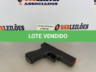 LOTE 012 - 01 PISTOLA GLOCK AIRSOFT (NO ESTADO, NÃO SABEMOS SE FUNCIONA. LEILÃO NÃO TEM GARANTIA E NEM DEVOLUÇÃO)