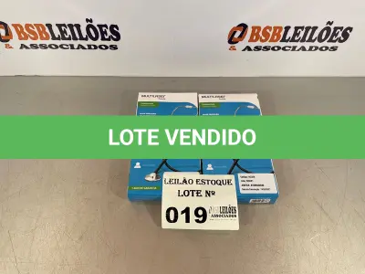 LOTE 019 - 02 ESTETOSCÓPIOS PROFISSIONAIS SLIM ( NOVO ) (NO ESTADO, NÃO SABEMOS SE FUNCIONA. LEILÃO NÃO TEM GARANTIA E NEM DEVOLUÇÃO)