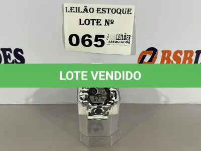 LOTE 065 - 01 RELÓGIO MILITAR CAMUFLADO NA COR BRANCA (NO ESTADO, NÃO SABEMOS SE FUNCIONA. LEILÃO NÃO TEM GARANTIA E NEM DEVOLUÇÃO)