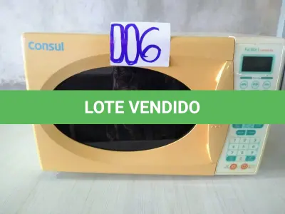 LOTE 006 - 01 (UM) MICROONDAS FACILITE–COMPACTO MARCA “CONSUL” COM PRATO. (NO ESTADO).  
