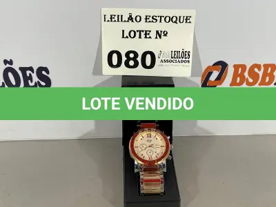 LOTE 080 - 01 RELÓGIO DOURADO COM PRATA (NO ESTADO, NÃO SABEMOS SE FUNCIONA. LEILÃO NÃO TEM GARANTIA E NEM DEVOLUÇÃO)