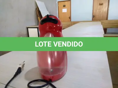 LOTE 001 - 01(UMA) CAFETEIRA EXPRESSA “DOLCE GUSTO”, NA COR VERMELHA, MARCA ARNO. (NO ESTADO)