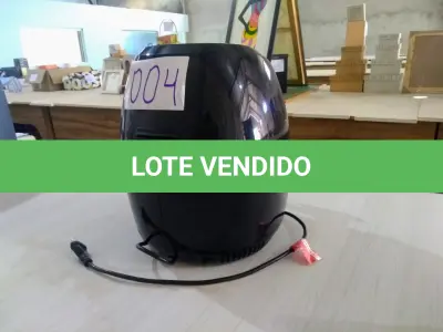 LOTE 004 - 01 (UMA) FRITADEIRA “AIR FRYER”, NA COR PRETA, MARCA “PHILCO”. (NO ESTADO).