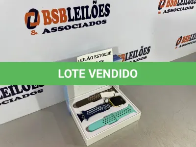 LOTE 049 - 01 SMARTWATCH COM MULTIPLAS PULSEIRAS (NO ESTADO, NÃO SABEMOS SE FUNCIONA. LEILÃO NÃO TEM GARANTIA E NEM DEVOLUÇÃO)