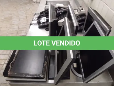 LOTE 002 - 07 MONITORES MARCAS E MODELOS DIVERSOS. (NO ESTADO DE CONSERVAÇÃO QUE SE ENCONTRAM. LEILÃO NÃO TEM GARANTIA E NEM DEVOLUÇÃO).