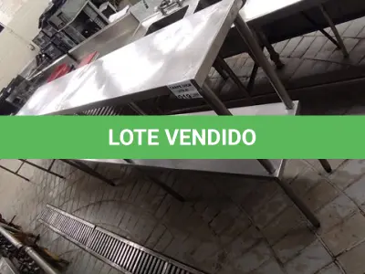 LOTE 019 - 01 PRATELEIRA EM INOX. (NO ESTADO DE CONSERVAÇÃO QUE SE ENCONTRA. LEILÃO NÃO TEM GARANTIA E NEM DEVOLUÇÃO).