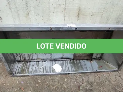 LOTE 037 - 01 COIFA EM INOX TAMANHO GRANDE. (NO ESTADO DE CONSERVAÇÃO QUE SE ENCONTRA. LEILÃO NÃO TEM GARANTIA E NEM DEVOLUÇÃO).
