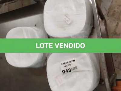 LOTE 043 - GRANDE QUANTIDADE DE PRATOS COM PEQUENOS LASCADOS. (NO ESTADO QUE SE ENCONTRA. LEILÃO NÃO TEM GARANTIA E NEM DEVOLUÇÃO).