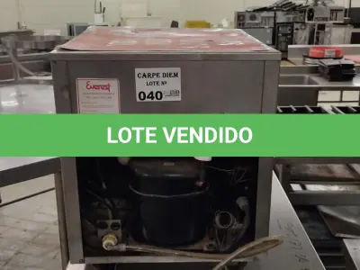 LOTE 040 - 01 MÁQUINA DE GELO TRITURADO. (NO ESTADO, NÃO SABEMOS SE FUNCIONA. LEILÃO NÃO TEM GARANTIA E NEM DEVOLUÇÃO).