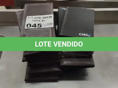 LOTE 045 - GRANDE QUANTIDADE DE PORTA CONTAS DE COURO E PAPELÃO. (NO ESTADO QUE SE ENCONTRA. LEILÃO NÃO TEM GARANTIA E NEM DEVOLUÇÃO).