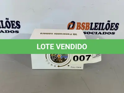 LOTE 007 - 01 CÂMERA AO VIVO EM FORMATO DE LÂMPADA, NOVA (NO ESTADO, NÃO SABEMOS SE FUNCIONA. LEILÃO NÃO TEM GARANTIA E NEM DEVOLUÇÃO)