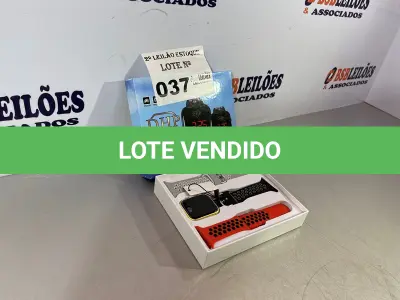 LOTE 037 - 01 RELÓGIO DIGITAL COM MULTIPLAS PULSEIRAS (NO ESTADO, NÃO SABEMOS SE FUNCIONA. LEILÃO NÃO TEM GARANTIA E NEM DEVOLUÇÃO)