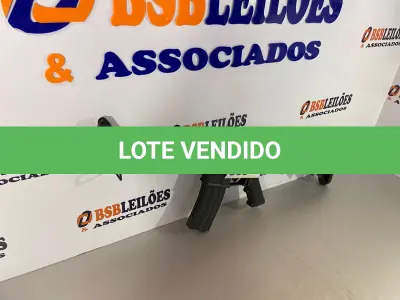 LOTE 003 - 01 METRALHADORA AIRSOFT (NO ESTADO, NÃO SABEMOS SE FUNCIONA. LEILÃO NÃO TEM GARANTIA E NEM DEVOLUÇÃO)