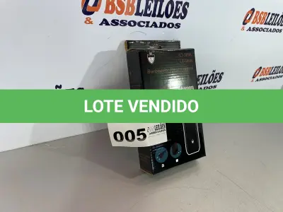 LOTE 005 - 01 BARBEADOR ELETRICO E CORTADOR DE CABELO (NO ESTADO, NÃO SABEMOS SE FUNCIONA. LEILÃO NÃO TEM GARANTIA E NEM DEVOLUÇÃO)