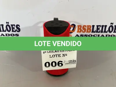 LOTE 006 - 01 CAIXA DE SOM VERMELHA NOVA (NO ESTADO, NÃO SABEMOS SE FUNCIONA. LEILÃO NÃO TEM GARANTIA E NEM DEVOLUÇÃO)