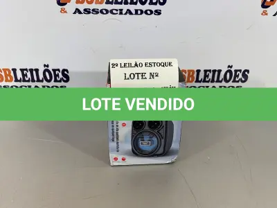 LOTE 020 - 01 CAIXA DE SOM BLUETOOTH COM SUPORTE PARA CELULAR (NO ESTADO, NÃO SABEMOS SE FUNCIONA. LEILÃO NÃO TEM GARANTIA E NEM DEVOLUÇÃO)