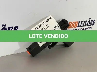 LOTE 011 - 01 PISTOLA GLOCK AIRSOFT (NO ESTADO, NÃO SABEMOS SE FUNCIONA. LEILÃO NÃO TEM GARANTIA E NEM DEVOLUÇÃO)