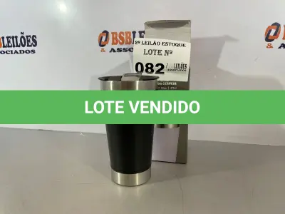LOTE 082 - 01 COPO DE BEBIDA TIPO STANLEY (NO ESTADO, NÃO SABEMOS SE FUNCIONA. LEILÃO NÃO TEM GARANTIA E NEM DEVOLUÇÃO)