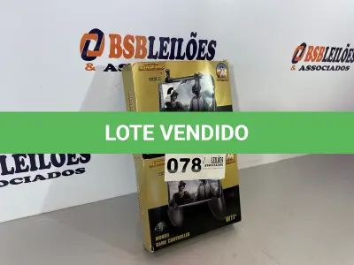 LOTE 078 - 02 MANOPLAS PARA GAMER DE CELULAR (NO ESTADO, NÃO SABEMOS SE FUNCIONA. LEILÃO NÃO TEM GARANTIA E NEM DEVOLUÇÃO)