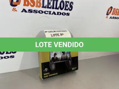 LOTE 120 - 01 GAMEPAD PARA CELULAR (NO ESTADO, NÃO SABEMOS SE FUNCIONA. LEILÃO NÃO TEM GARANTIA E NEM DEVOLUÇÃO)