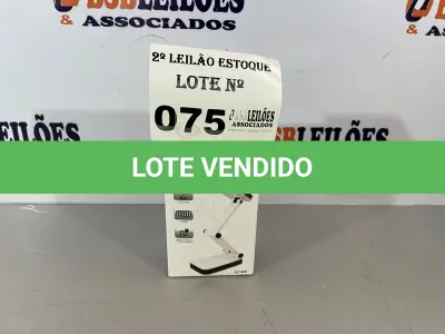 LOTE 075 - 01 LUMINÁRIA DE MESA LED (NO ESTADO, NÃO SABEMOS SE FUNCIONA. LEILÃO NÃO TEM GARANTIA E NEM DEVOLUÇÃO)