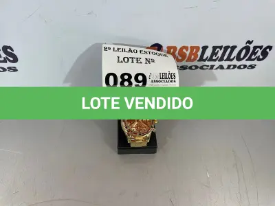 LOTE 089 - 01 RELÓGIO DOURADO (NO ESTADO, NÃO SABEMOS SE FUNCIONA. LEILÃO NÃO TEM GARANTIA E NEM DEVOLUÇÃO)