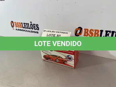 LOTE 106 - 01 CÂMERA DE RÉ VEICULAR NOVA (NO ESTADO, NÃO SABEMOS SE FUNCIONA. LEILÃO NÃO TEM GARANTIA E NEM DEVOLUÇÃO)