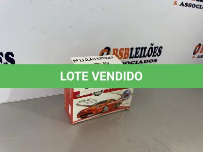 LOTE 106 - 01 CÂMERA DE RÉ VEICULAR NOVA (NO ESTADO, NÃO SABEMOS SE FUNCIONA. LEILÃO NÃO TEM GARANTIA E NEM DEVOLUÇÃO)