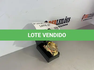 LOTE 089 - 01 RELÓGIO DOURADO (NO ESTADO, NÃO SABEMOS SE FUNCIONA. LEILÃO NÃO TEM GARANTIA E NEM DEVOLUÇÃO)