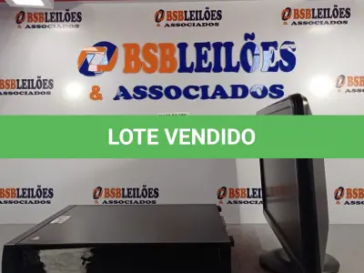 LOTE 181 - 01 CPU ITAUTEC INFOWAY SM 3330, PROCESSADOR PHENON X2, HD 500GB, MEMÓRIA 2GB DDR3 E 01 MONITOR COMPAQ MODELO WJ 674 A. (NO ESTADO, LEILÃO NÃO TEM GARANTIA E NEM DEVOLUÇÃO, SUJEITO A POSSÍVEIS AVARIAS VISÍVEIS/OCULTAS E/OU AUSÊNCIA DE COMPONENTES).