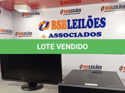 LOTE 015 - 01 CPU HP COMPAQ 6005, PROCESSADOR PHENON X2, HD 1TB, MEMORIA 2GB E 01 MONITOR COMPAQ MODELO WJ674A. (NO ESTADO, LEILÃO NÃO TEM GARANTIA E NEM DEVOLUÇÃO, SUJEITO A POSSÍVEIS AVARIAS VISÍVEIS/OCULTAS E/OU AUSÊNCIA DE COMPONENTES).