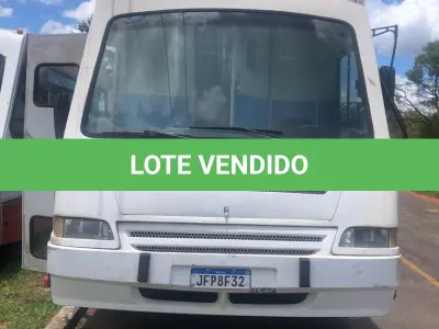 LOTE 530 - 01 MOTORHOME MERCEDES BENZ, MODELO ALFA 12.000E, ANO 1999/2000, VERSÃO MOTORCASA, CHASSIS MB OH 1621LE/59, MOTOR MB 1621INTERCULADO, TURBINADO 211CV, SUSPENSÃO A AR, COMPRIMENTO MAX.12.60 MTS,LARGURA MAX2.90MTS, ALTURA MAX3.10MTS, TARA 9.650KG, CAPACIDADE DE GARGA 8.350KG (NO ESTADO)(VISTORIA AGENDAR 61-98153-0503 JÚNIOR) (MOTORHOME SERÁ ENTREGUE EM BRASÍLIA -DF)