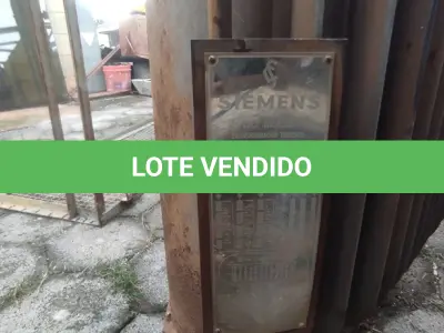 LOTE 054 - 01 TRANSFORMADOR ELÉTRICO DE 75KVA SIEMENS (NO ESTADO, NÃO SABEMOS SE FUNCIONA. LEILÃO NÃO TEM GARANTIA E NEM DEVOLUÇÃO).