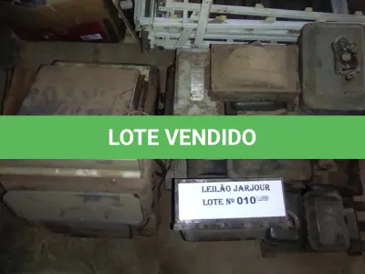 LOTE 010 - 01 LOTE COM QUADROS DE COMANDO ELÉTRICOS , E SELADORAS  (NO ESTADO, NÃO SABEMOS SE FUNCIONA. LEILÃO NÃO TEM GARANTIA E NEM DEVOLUÇÃO).