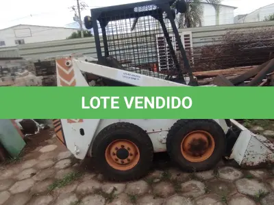LOTE 058 - 01 TRATOR BOB CAT (NO ESTADO, NÃO SABEMOS SE FUNCIONA. LEILÃO NÃO TEM GARANTIA E NEM DEVOLUÇÃO).