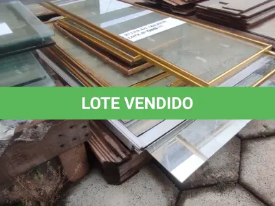 LOTE 088 - 01 LOTE COM VIDROS COM MOLDURA DOURADAS (NO ESTADO, NÃO SABEMOS SE FUNCIONA. LEILÃO NÃO TEM GARANTIA E NEM DEVOLUÇÃO).