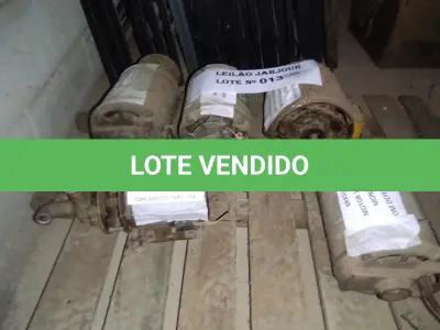 LOTE 013 - 05 MOTORES ELÉTRICOS (NO ESTADO, NÃO SABEMOS SE FUNCIONA. LEILÃO NÃO TEM GARANTIA E NEM DEVOLUÇÃO).