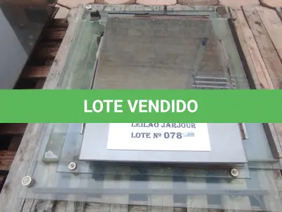 LOTE 078 - 01 LOTE COM JANELAS EM BLINDEX (NO ESTADO, NÃO SABEMOS SE FUNCIONA. LEILÃO NÃO TEM GARANTIA E NEM DEVOLUÇÃO).