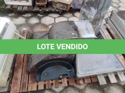 LOTE 040 - 02 COIFAS E 01 TAMPA PARA FORNO (NO ESTADO, NÃO SABEMOS SE FUNCIONA. LEILÃO NÃO TEM GARANTIA E NEM DEVOLUÇÃO).