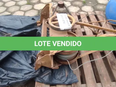 LOTE 074 - 01 GUINCHO ELÉTRICO (NO ESTADO, NÃO SABEMOS SE FUNCIONA. LEILÃO NÃO TEM GARANTIA E NEM DEVOLUÇÃO).