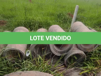 LOTE 085 - 14 MANILHAS DE CONCRETO 60CM (NO ESTADO, NÃO SABEMOS SE FUNCIONA. LEILÃO NÃO TEM GARANTIA E NEM DEVOLUÇÃO).