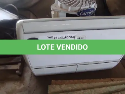 LOTE 027 - 01 AR CONDICIONADO CARRIER 24.000BTUS  (NO ESTADO, NÃO SABEMOS SE FUNCIONA. LEILÃO NÃO TEM GARANTIA E NEM DEVOLUÇÃO).