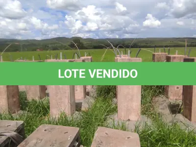 LOTE 077 - 01 LOTE COM 15 SAPATAS DE CONCRETO PARA SUSTENTAÇÃO DE TORRES (NO ESTADO, NÃO SABEMOS SE FUNCIONA. LEILÃO NÃO TEM GARANTIA E NEM DEVOLUÇÃO).