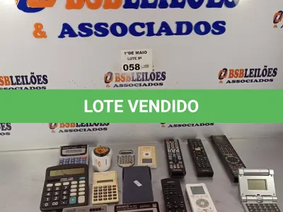 LOTE 058 - 01 LOTE COM CALCULADORAS E CONTROLES DIVERSOS. (NO ESTADO, LEILÃO NÃO TEM GARANTIA E NEM DEVOLUÇÃO, SUJEITO A POSSÍVEIS AVARIAS VISÍVEIS/OCULTAS E/OU AUSÊNCIA DE COMPONENTES).