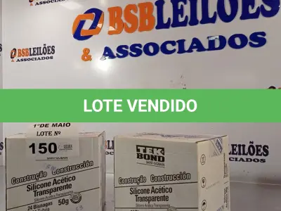 LOTE 150 - 02 CAIXAS COM SILICONE ACÉTICO TRANSPARENTE COM 24 BISNAGAS CADA. (NO ESTADO, LEILÃO NÃO TEM GARANTIA E NEM DEVOLUÇÃO, SUJEITO A POSSÍVEIS AVARIAS VISÍVEIS/OCULTAS E/OU AUSÊNCIA DE COMPONENTES).