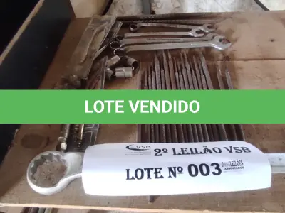 LOTE 003 - 01 LOTE COM CHAVES COMBINADAS  2”,24,19,18 L19,24, CHAVE CATRACA COM CACHIMBOS 19 ,04 BICOS PARA MAÇARICO E LIMAS REDONDAS (NO ESTADO, NÃO SABEMOS SE FUNCIONA. LEILÃO NÃO TEM GARANTIA E NEM DEVOLUÇÃO).