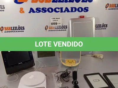 LOTE 059 - 01 LOTE COM PERIFÉRICOS DIVERSOS. (NO ESTADO, LEILÃO NÃO TEM GARANTIA E NEM DEVOLUÇÃO, SUJEITO A POSSÍVEIS AVARIAS VISÍVEIS/OCULTAS E/OU AUSÊNCIA DE COMPONENTES).