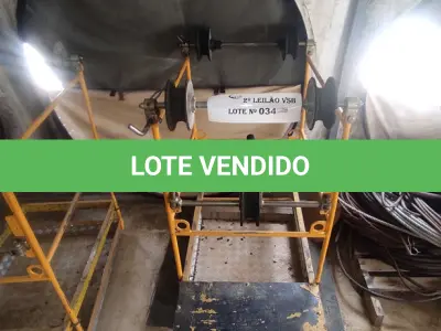 LOTE 034 - 01 CARRINHO PARA MANUTENÇÃO DE LINHAS ELÉTRICAS (NO ESTADO, NÃO SABEMOS SE FUNCIONA. LEILÃO NÃO TEM GARANTIA E NEM DEVOLUÇÃO).